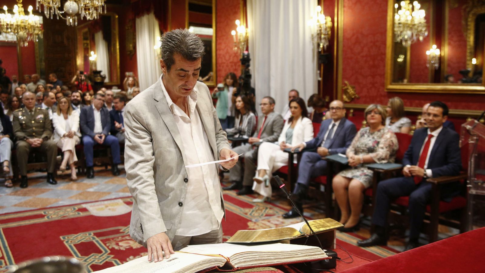 Pleno de constitución del Ayuntamiento de Granada