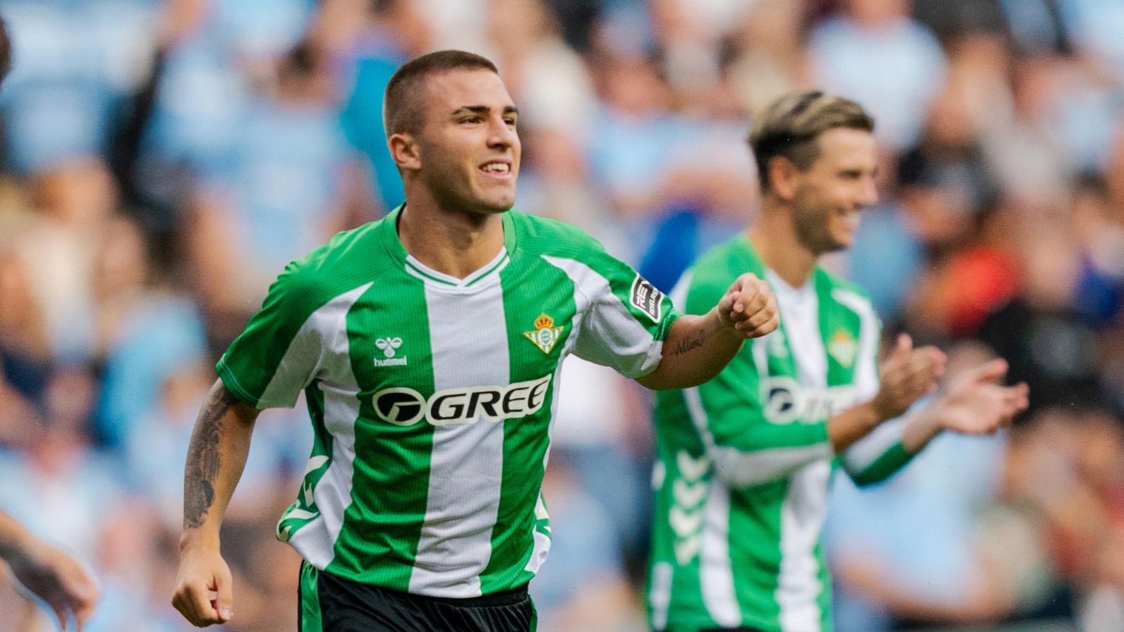 Pablo García tras anotar su gol ante el Coventry