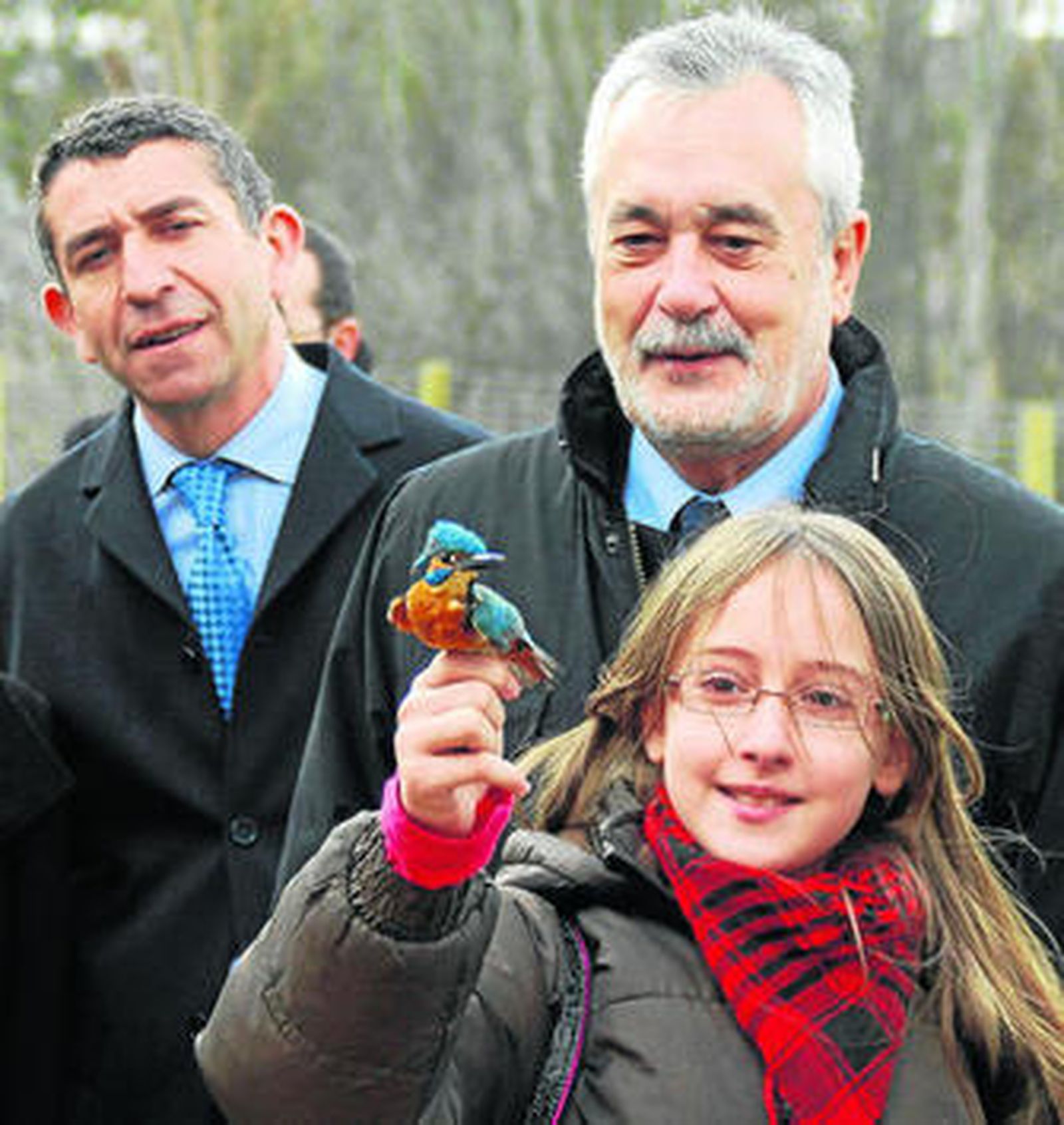 José Antonio Griñán, ayer durante una visita a la escuela infantil La Paloma de Padul.