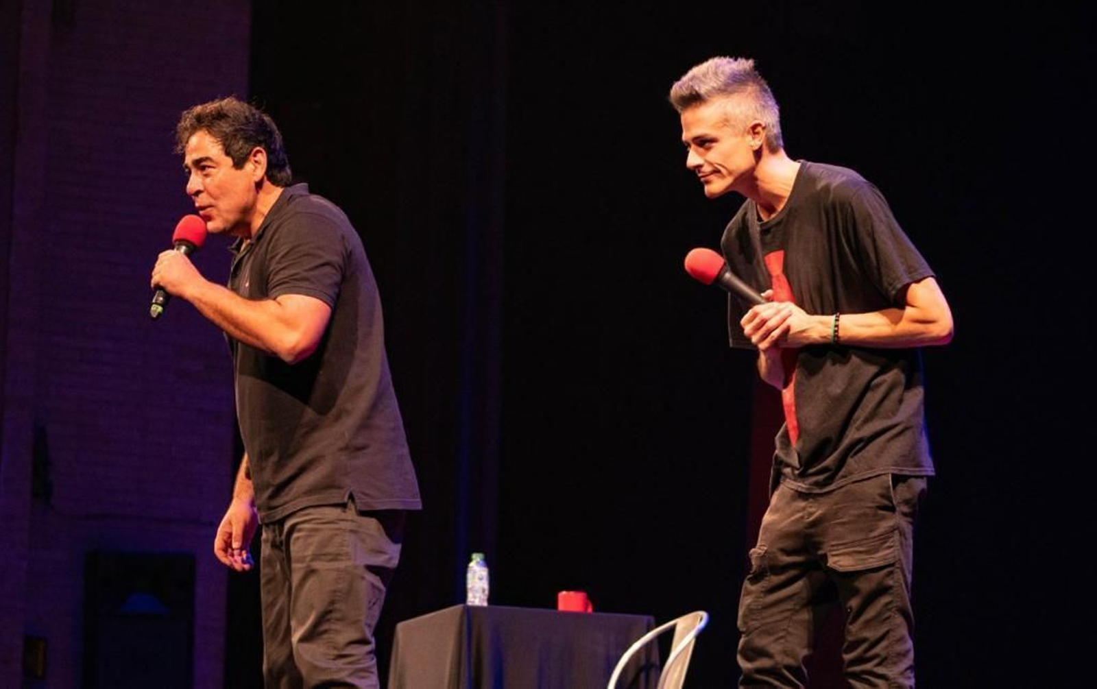 Pablo Chiapella y Tian Lara en el espectáculo ‘El Anticoach’.