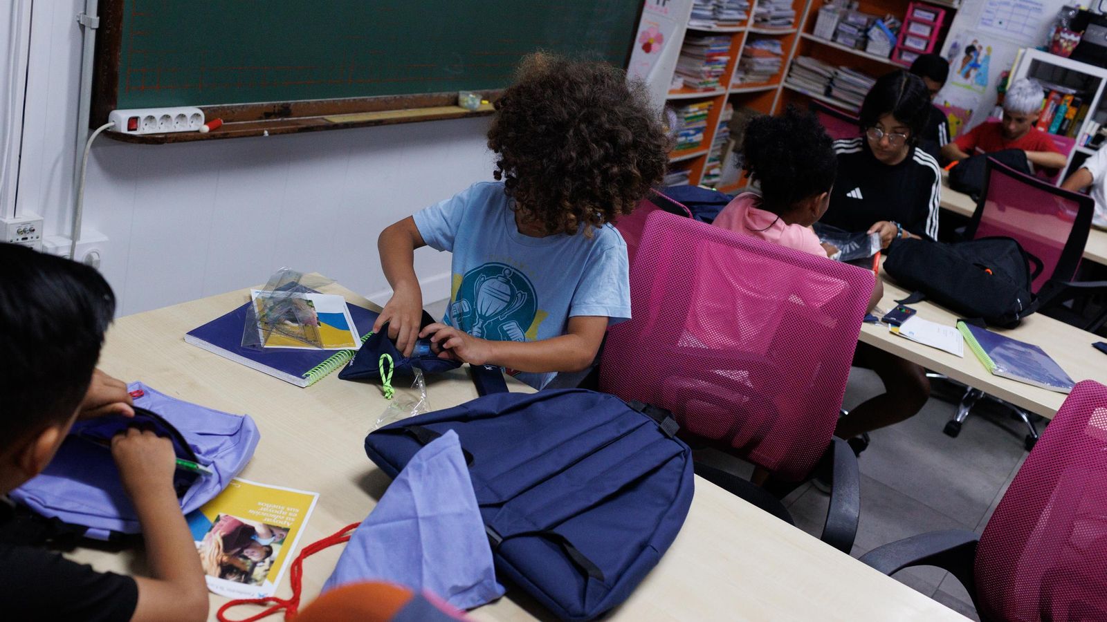 Caixa Proinfancia facilita la vuelta al cole a niños y niñas en situación de vulnerabilidad de Almería