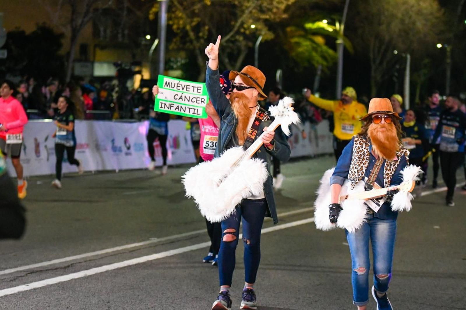 En imágenes: búscate en tu llegada a meta de la Carrera de San Antón 2025 (12)