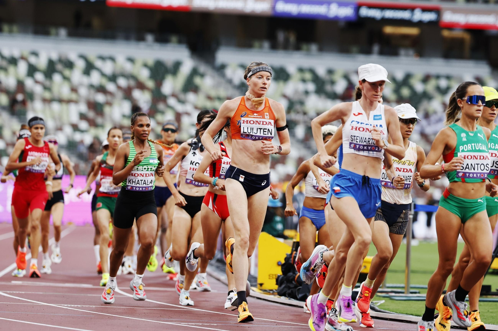 Las mejores imágenes del triunfo de Seville en 100 metros y del resto del Mundial de atletismo