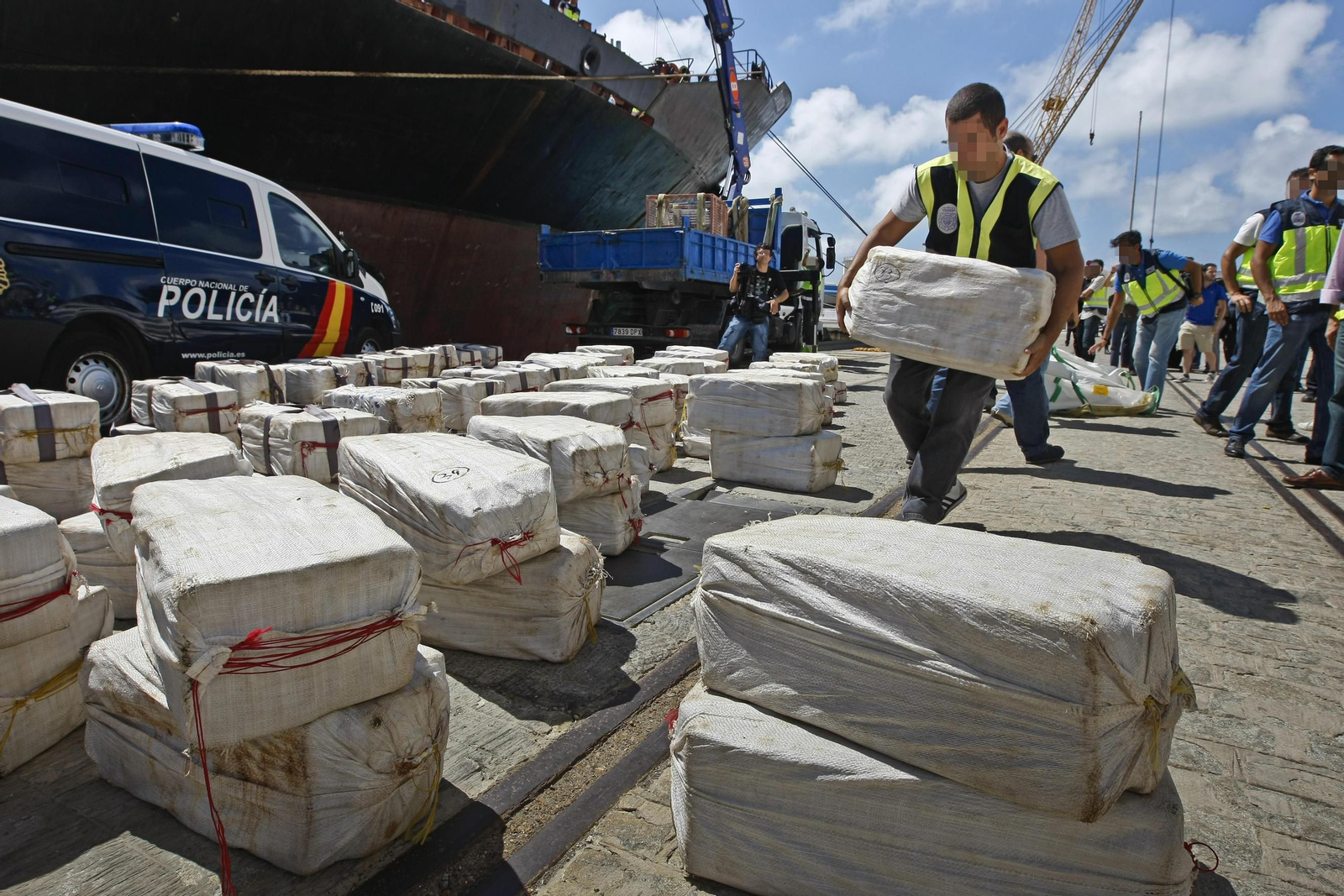 Cargamento de cocaína intervenido en un buque, en una operación anterior.