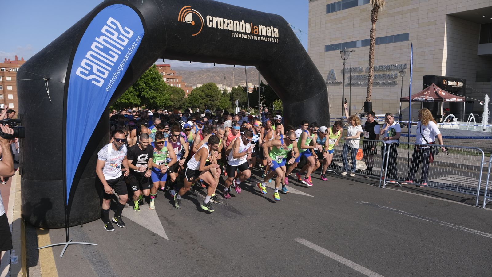 Imágenes de la II Carrera Sin Humo, en Almería