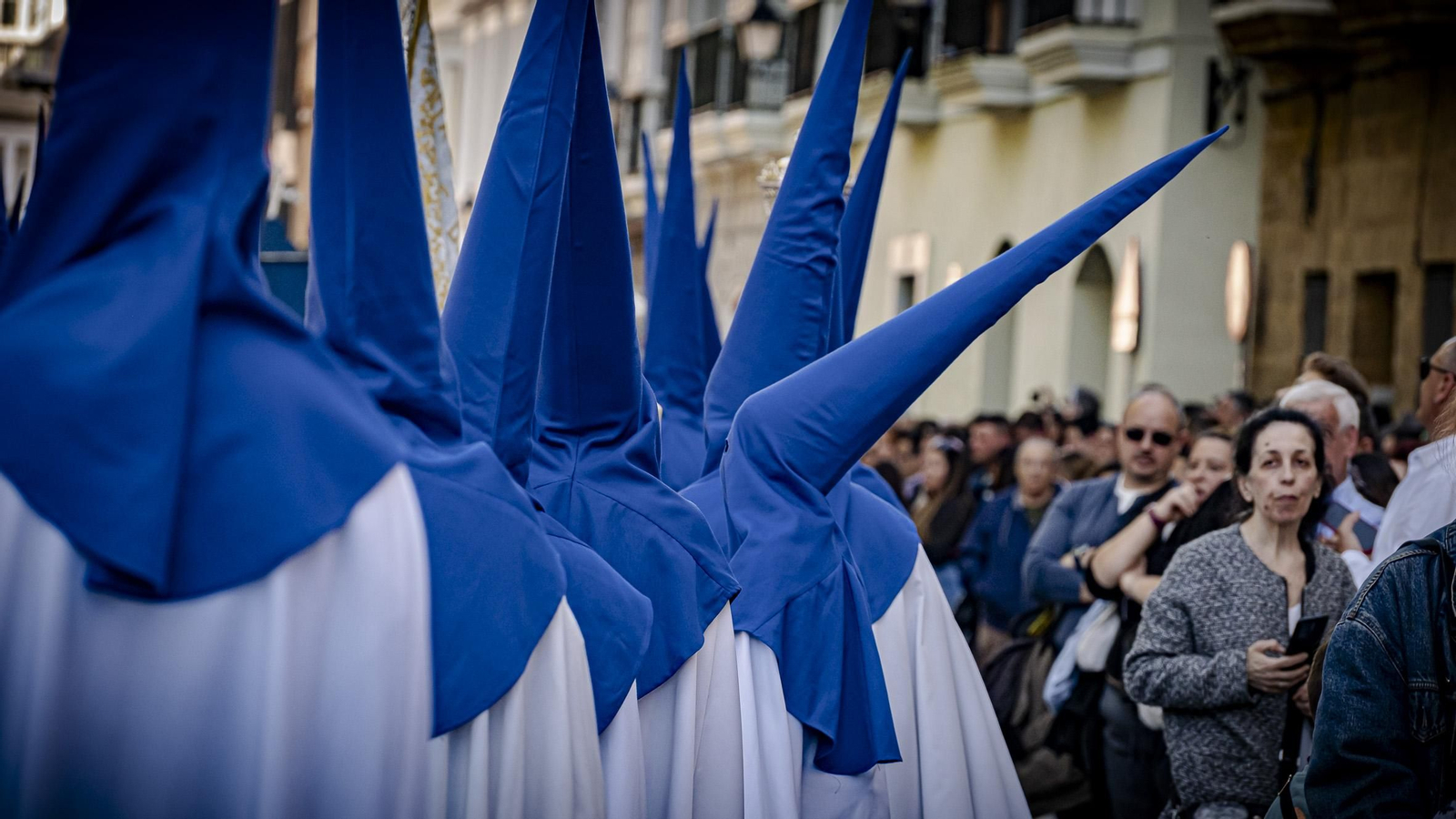Imágenes de la salida de Expiración en la Semana Santa de Cádiz 2025 Imágenes de la salida de Expiración en la Semana Santa de Cádiz 2025