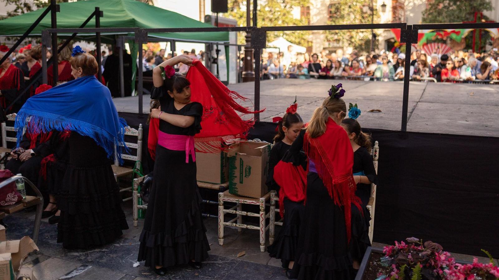 Encuéntrate en la mejores fotos del Día de la Cruz de Granada