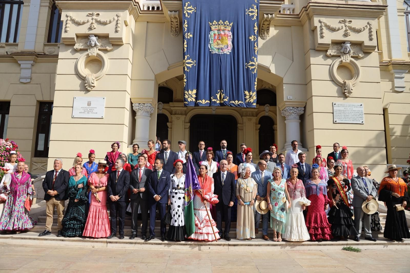 La Romería al Santuario de la Victoria que inicia la Feria de Málaga, en fotos