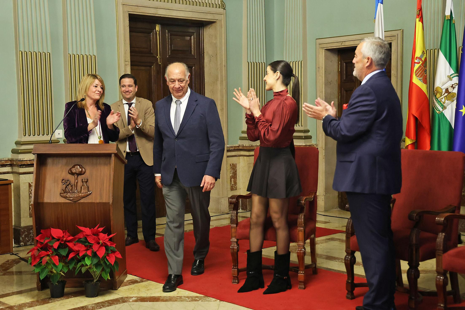 Imágenes de la Coronación de sus Majestades los Reyes Magos de Huelva 2025