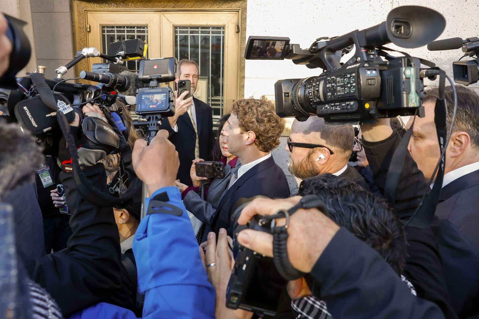 Mark Zuckerberg, a su llegada al tribunal de Los Ángeles.