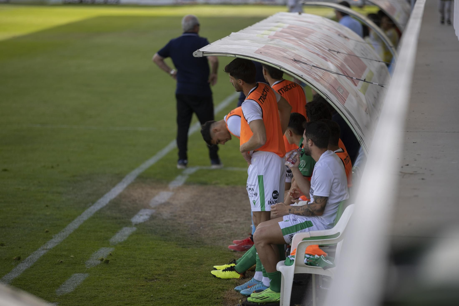Imágenes del partido entre el San Roque de Lepe y el Atlético Sanluqueño