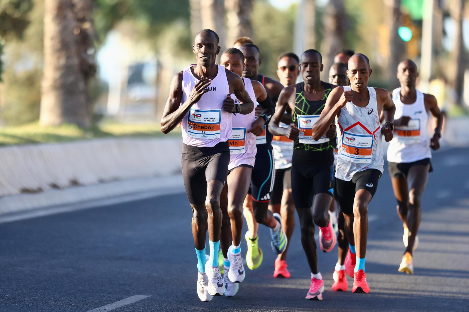 La cabeza de la prueba, por el litoral malagueño.