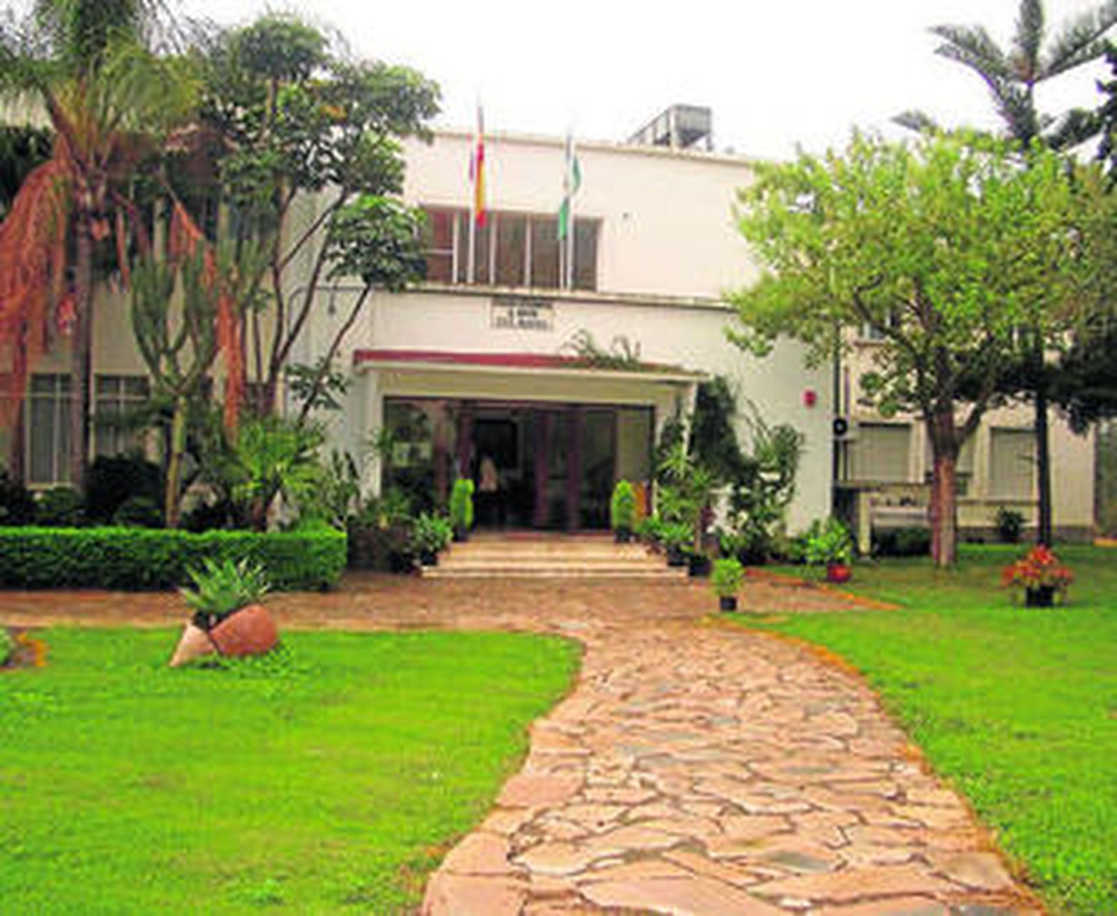 Edificio de la sede del centro de experimentación de La Mayora en Algarrobo.