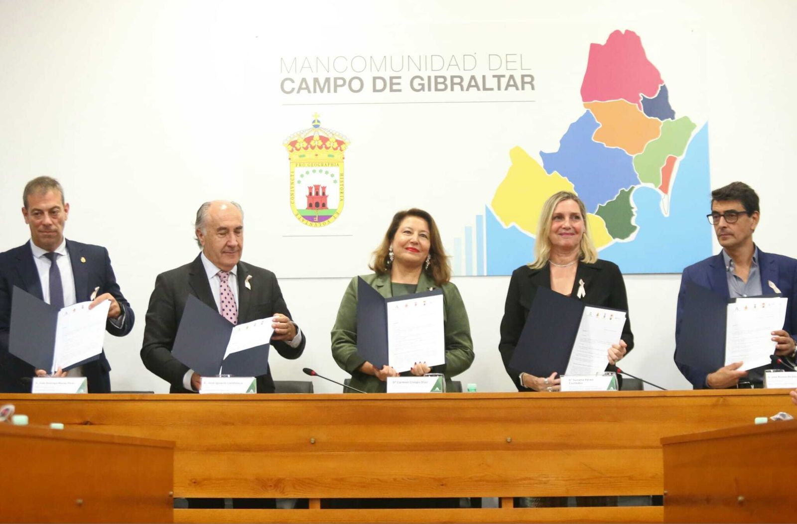 Juan Domingo Macías, José Ignacio Landaluce, Carmen Crespo, Susana Pérez y José Manuel Alcántara.