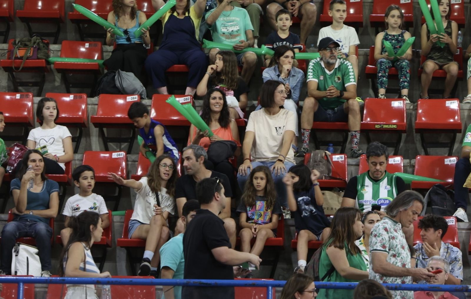 Búscate en el o Betis Granada de baloncesto