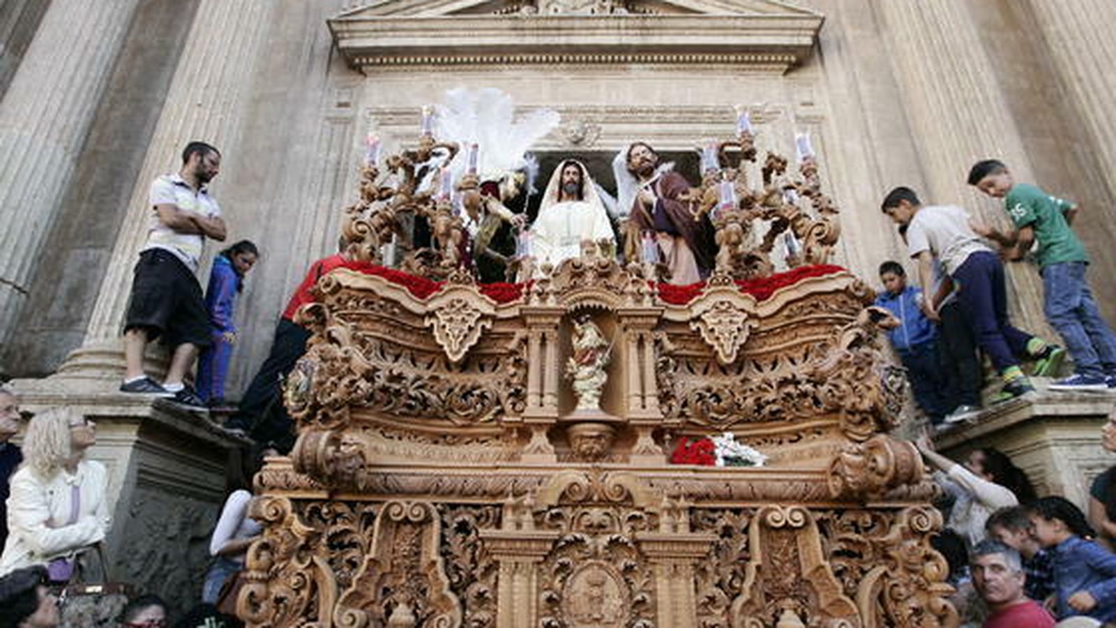 Nuestro Padre Jesús en su Prendimiento, obra de Dubé de Luque (1990).