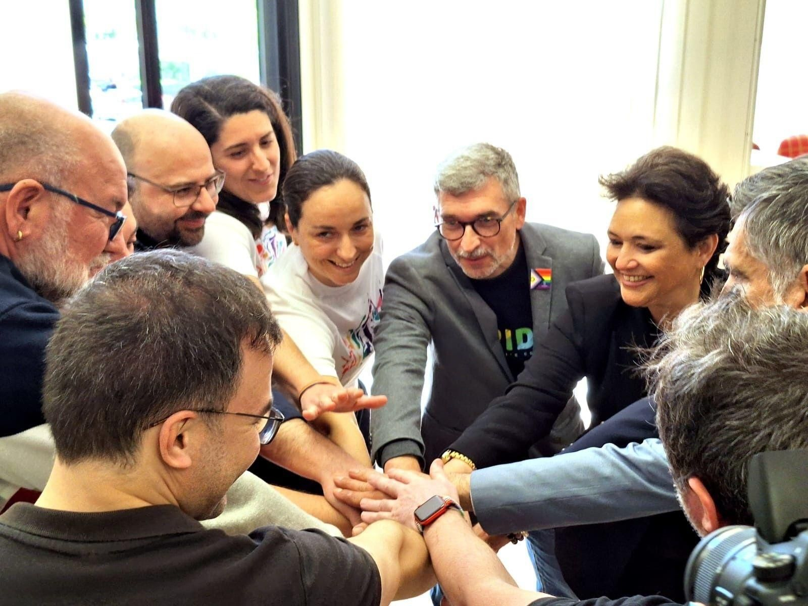 La propuesta está impulsada por la Asociación de Comerciantes Gays de Torremolinos  como entidad organizadora junto al resto de asociaciones