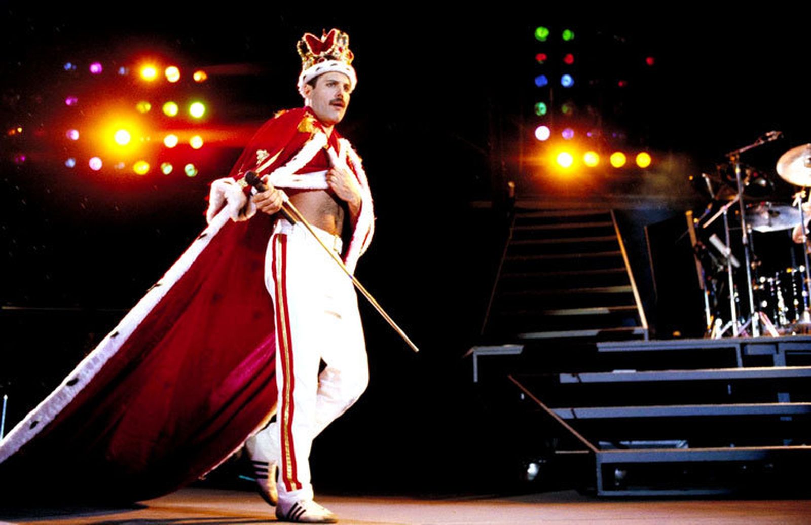 Freddie Mercury, durante una actuación de Queen.