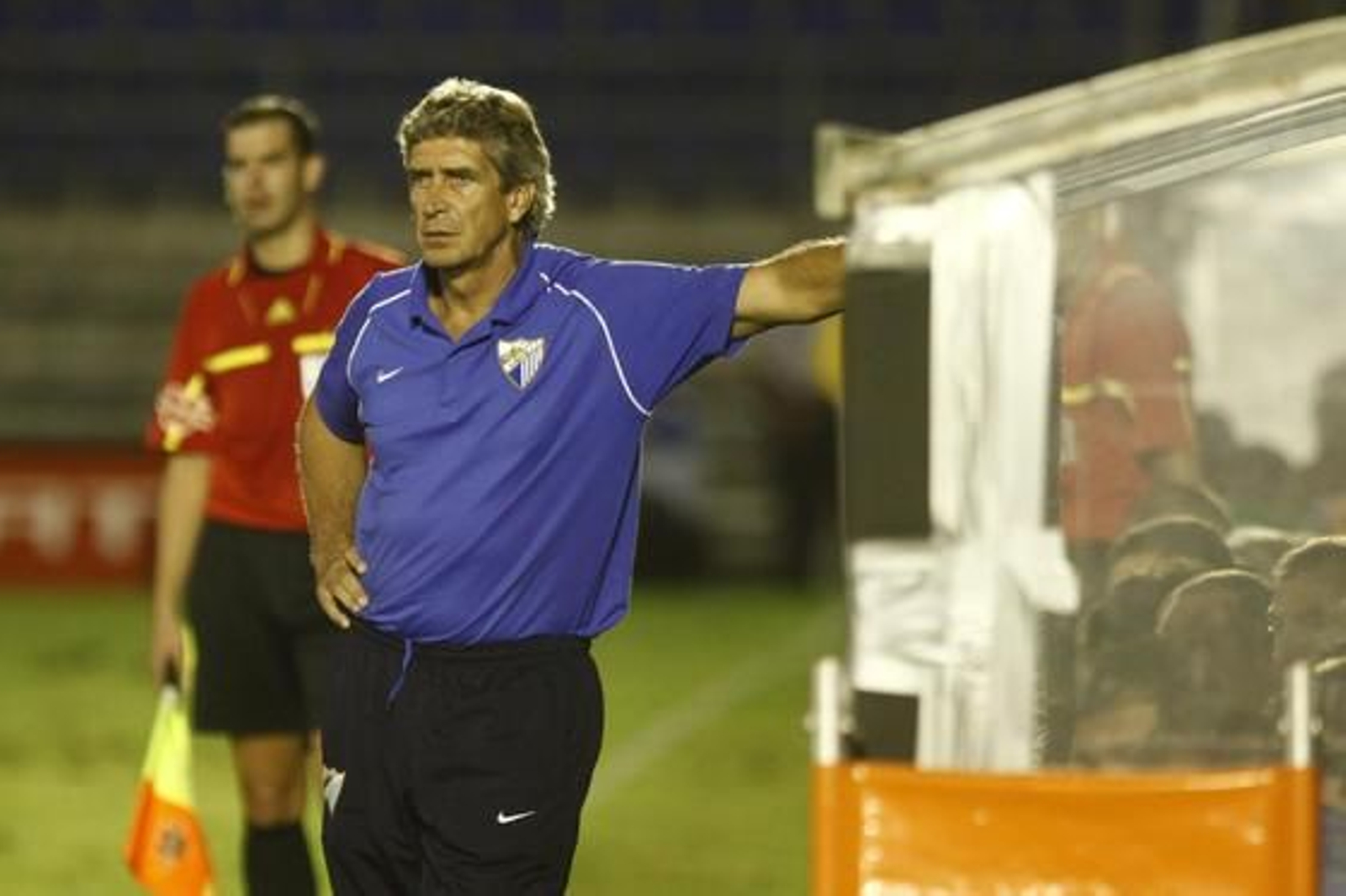 Pellegrini observa a los suyos desde el banquillo. 

Foto: Jesus Marin