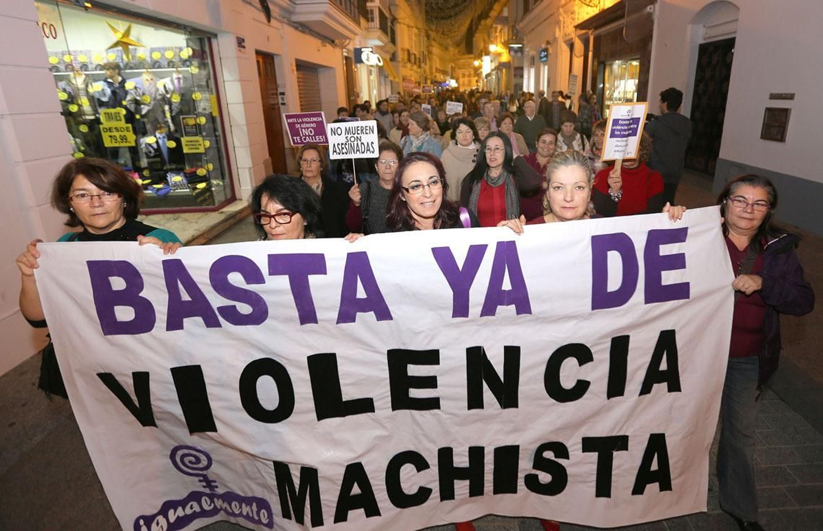 Una manifestación contra la violencia machista en Chiclana, en una imagen de archivo