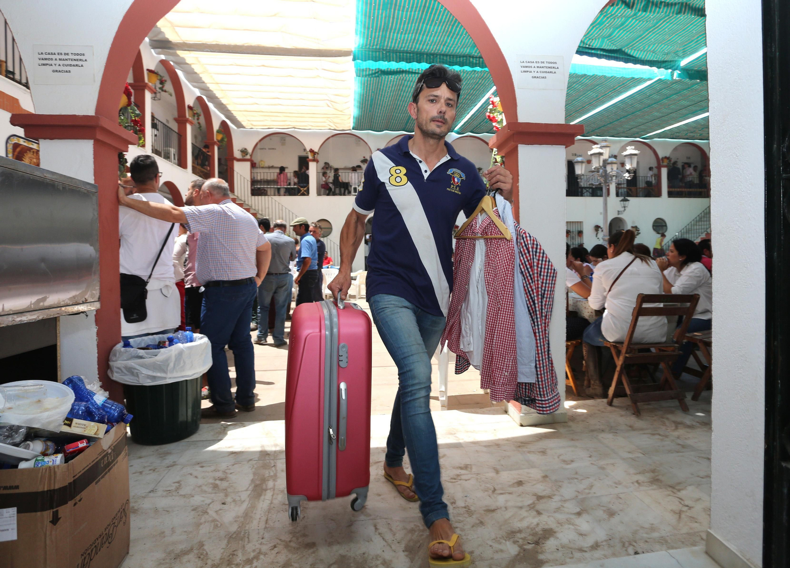 Imágenes del Lunes de Pentecostés en la Romería del Rocío 2019