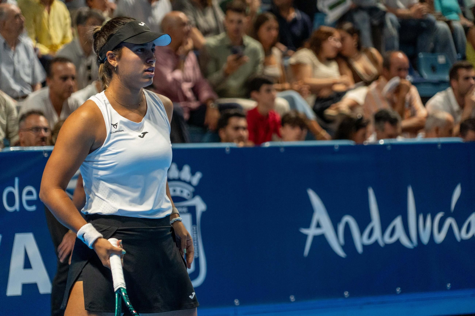 Imágenes de la final femenina de la Copa del Rey de tenis de Huelva entre Jesica Bouzas y Paula Badosa