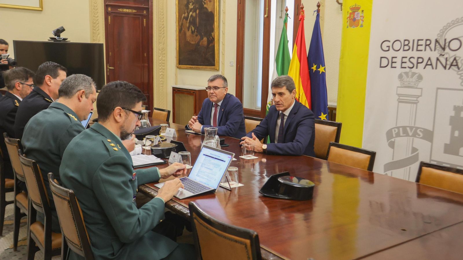 Reunión en la Subdelegación del Gobierno de Granada para coordinar el dispositivo de seguridad de los Goya