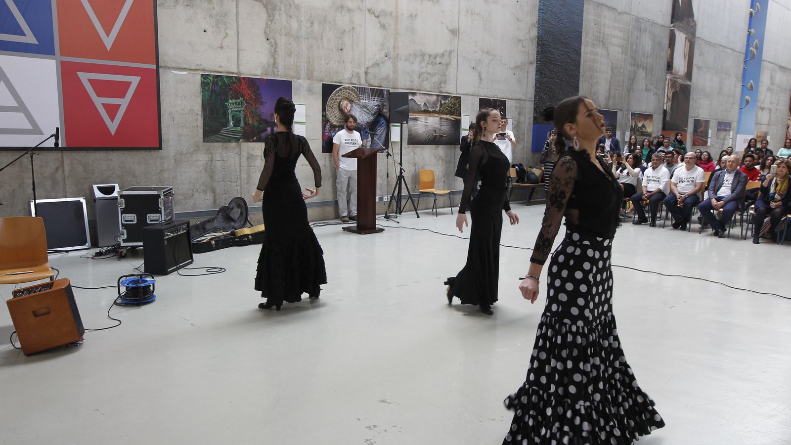 Actuación de flamenco del grupo de baile de La Salle