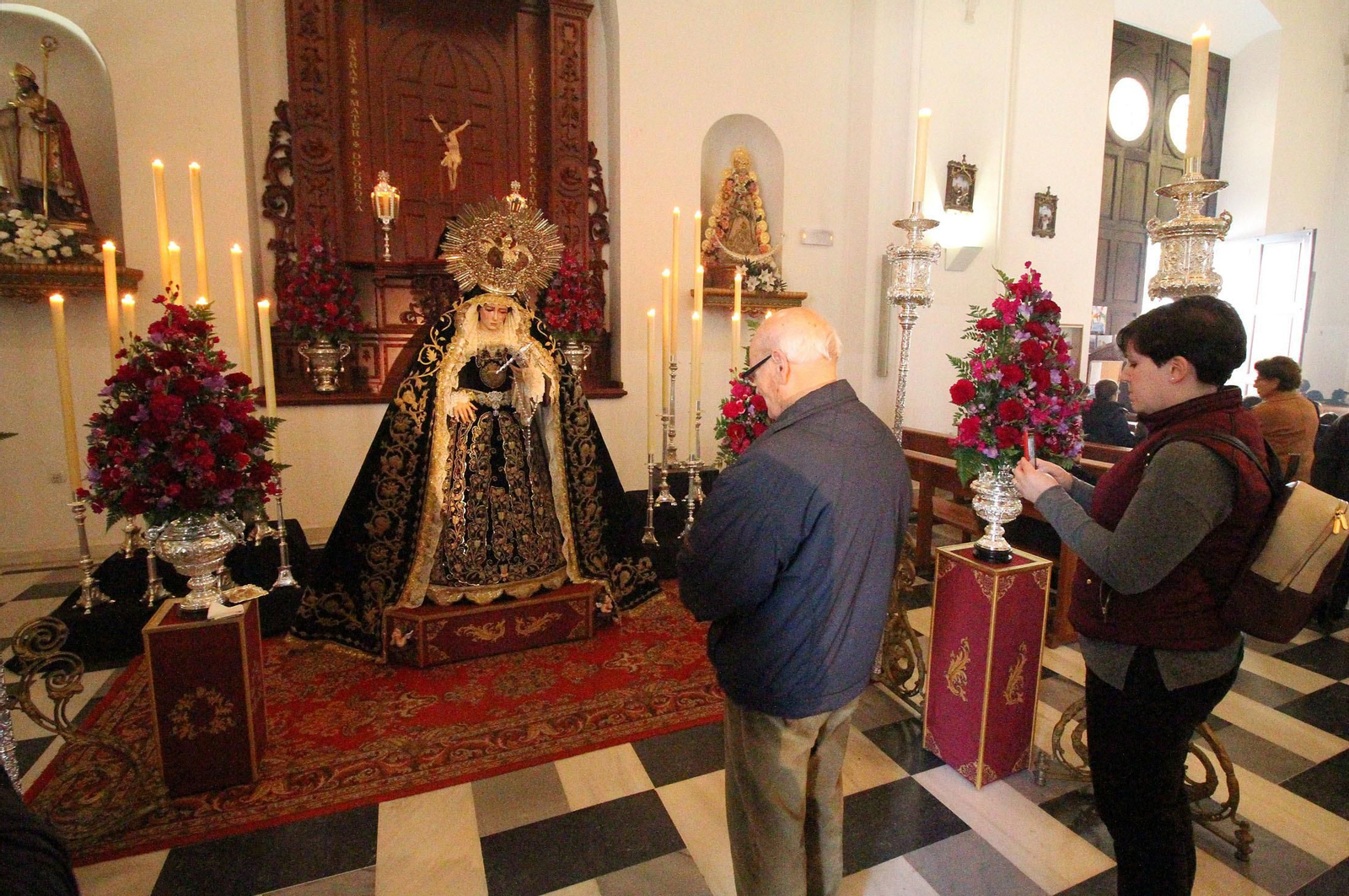 Imágenes de los bBesapiés y besamanos