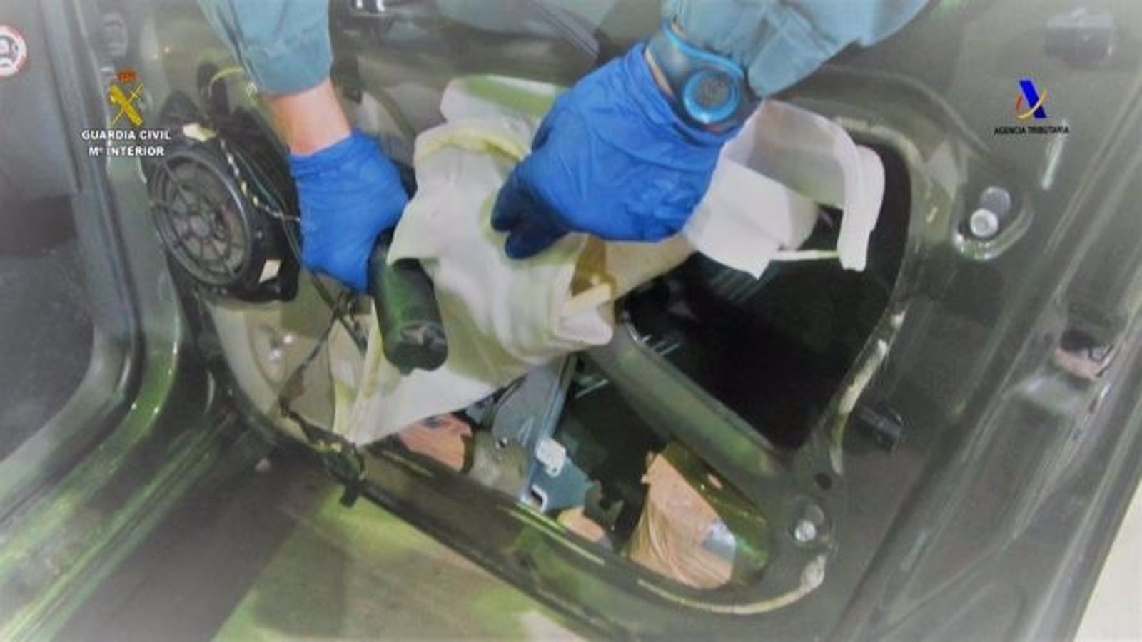 Detenido un francés de 32 años en Melilla cuando quería embarcar a Motril con 42,400 kilos de polen de hachís