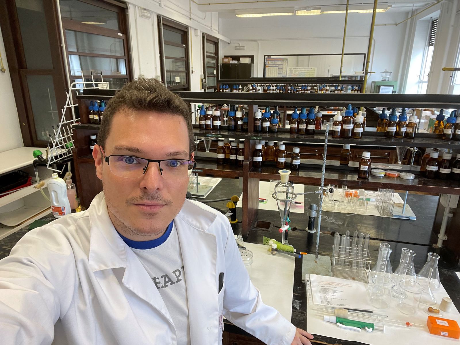 José Antonio Valdés González, farmacéutico, periodista e investigador de productos naturales