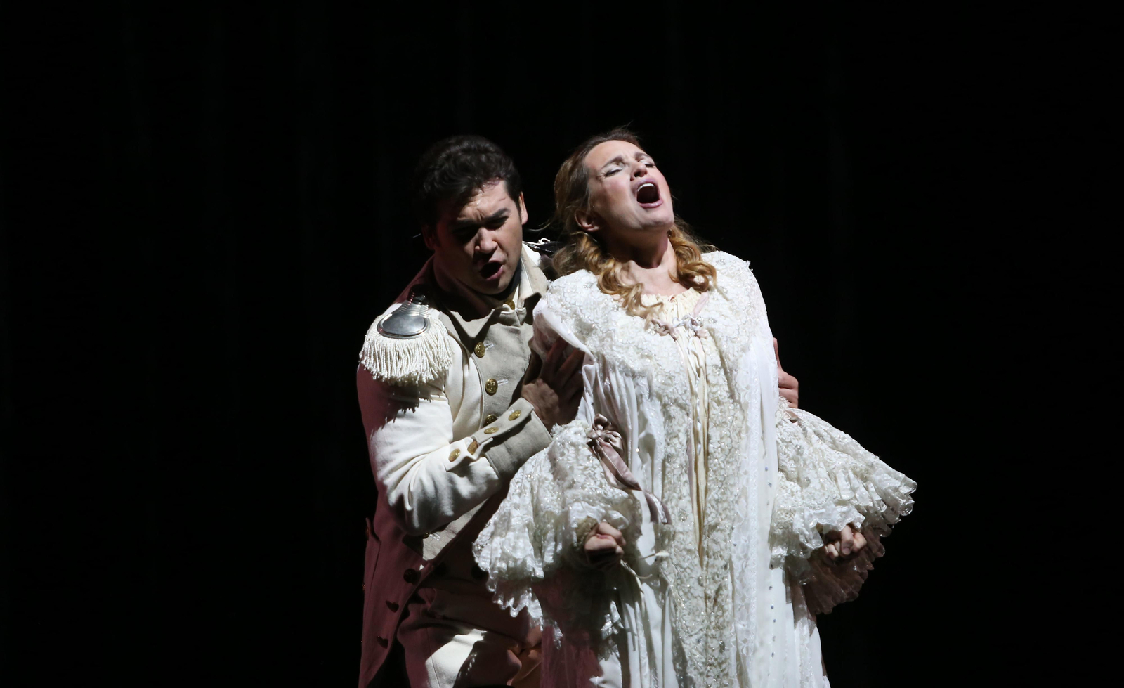 Las imágenes de 'Adriana Lecouvreur' en el Maestranza