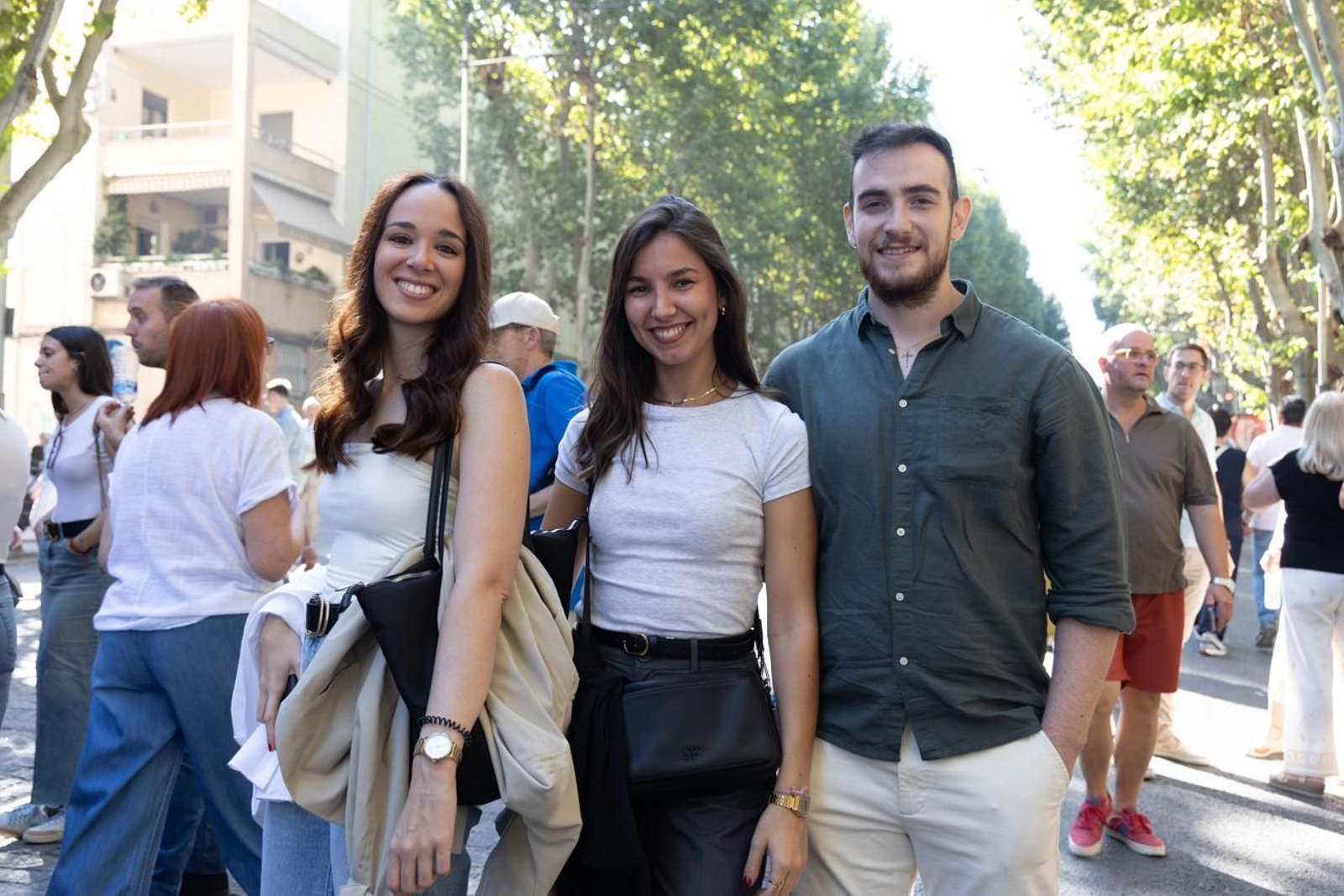 Un Jaén repleto de fieles acompañan los traslados de las veinte imágenes de la Magna (I)