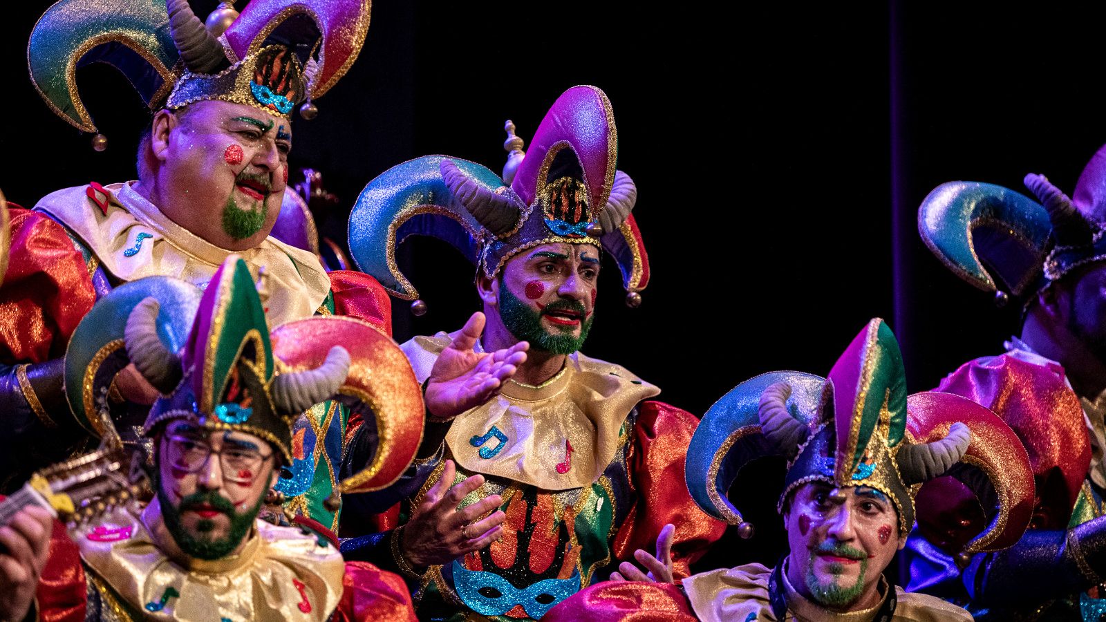 Búscate entre las mejores imágenes de la primera sesión de semifinales del COAC 2025