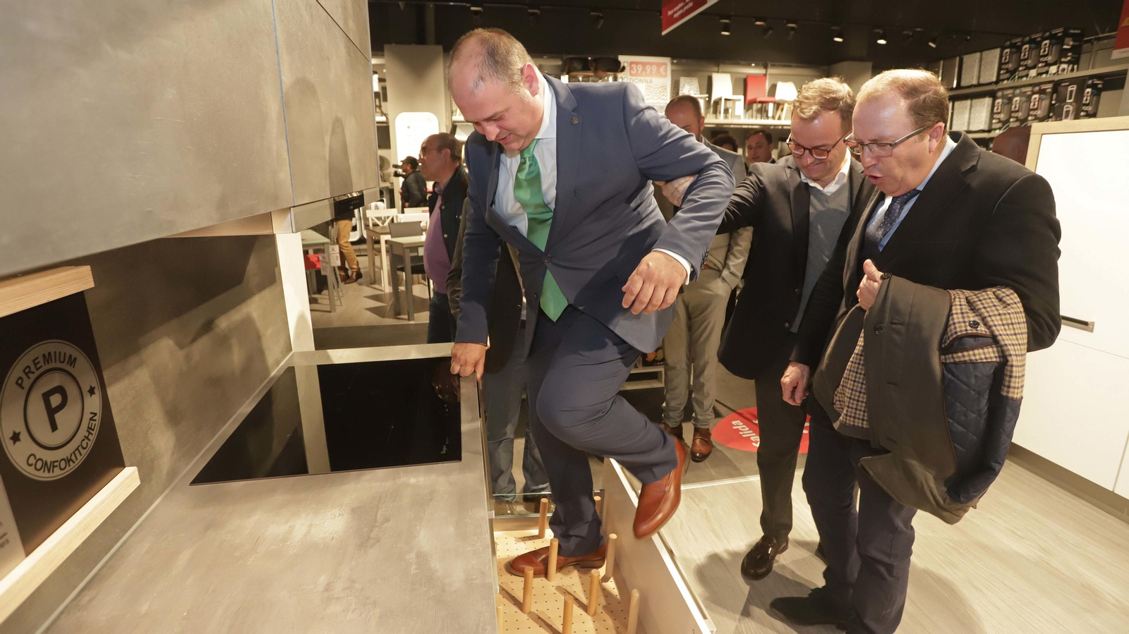 Conforama abre en Los Barrios