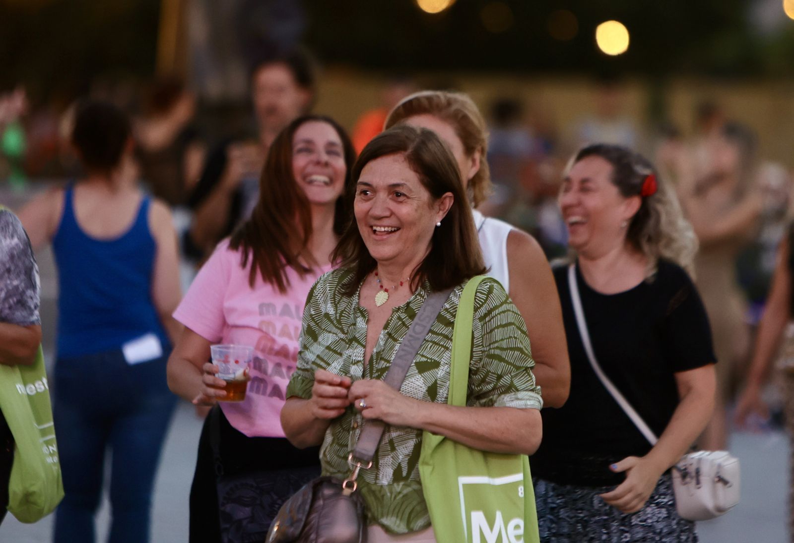 Búscate en el concierto de Maluma