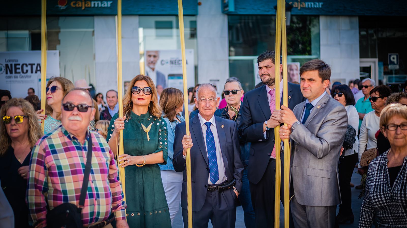El alcalde Gabriel Amat en la bendición de palmas de Roquetas