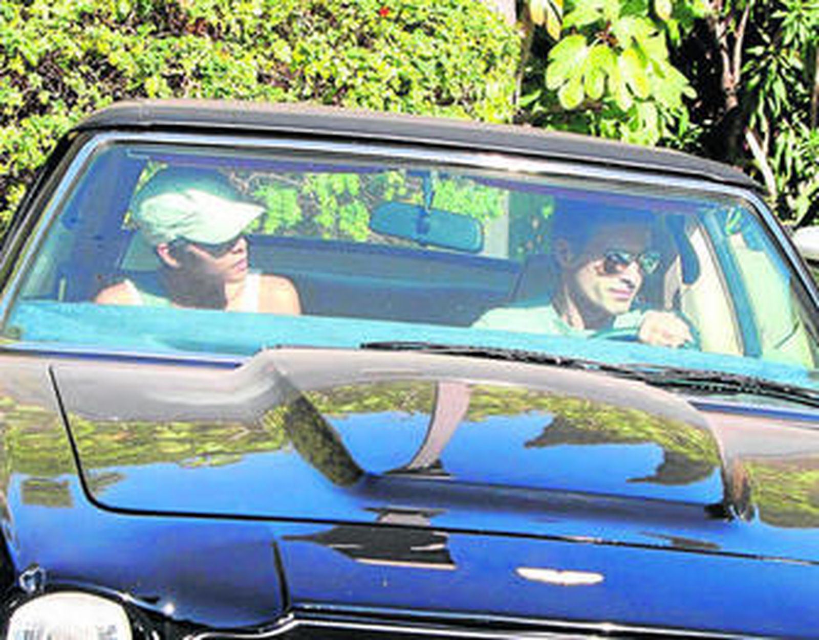 Halle Berry y Olivier Martínez, de compras