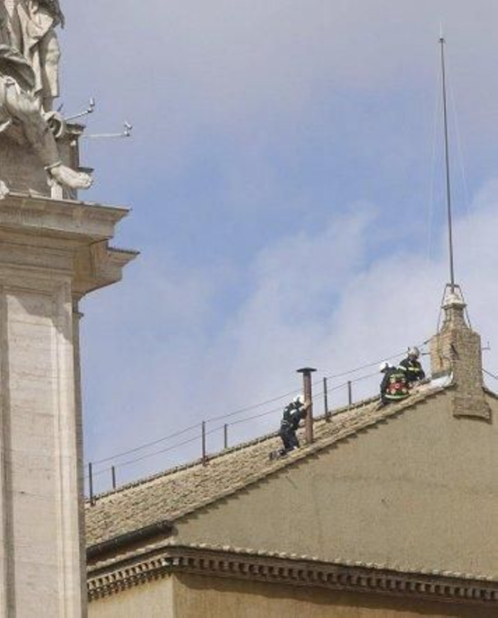 La Capilla Sixtina, casi a punto para el cónclave