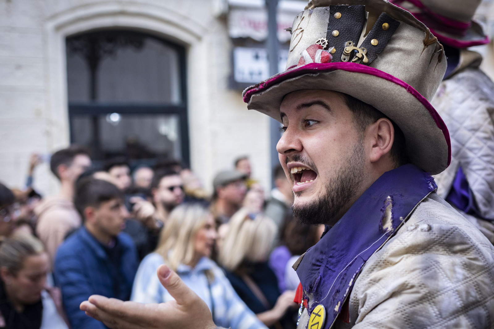 Las mejores imágenes del primer sábado de Carnaval en Cádiz 2024