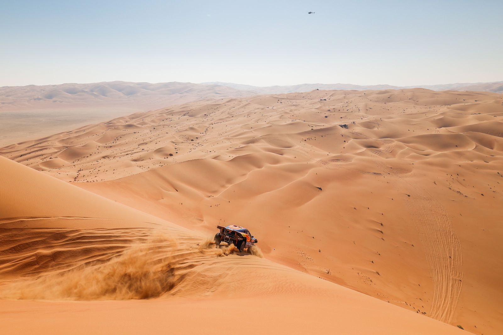 Las mejores fotos del Dakar por las dunas