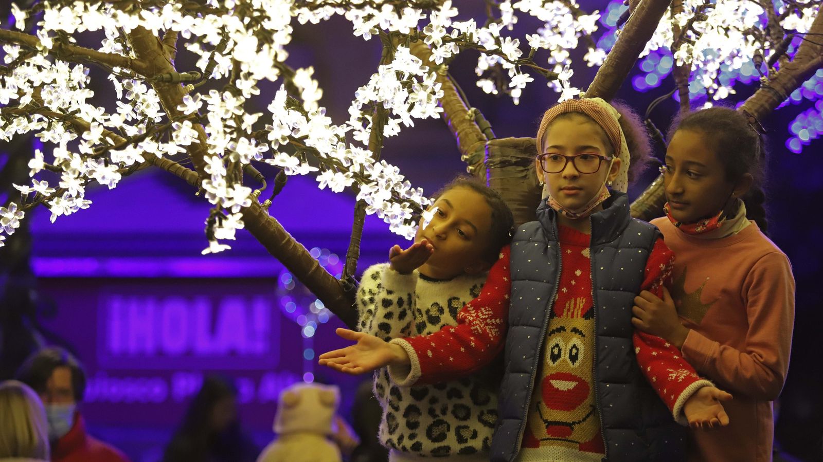Fotos del encendido del alumbrado navideño en Algeciras