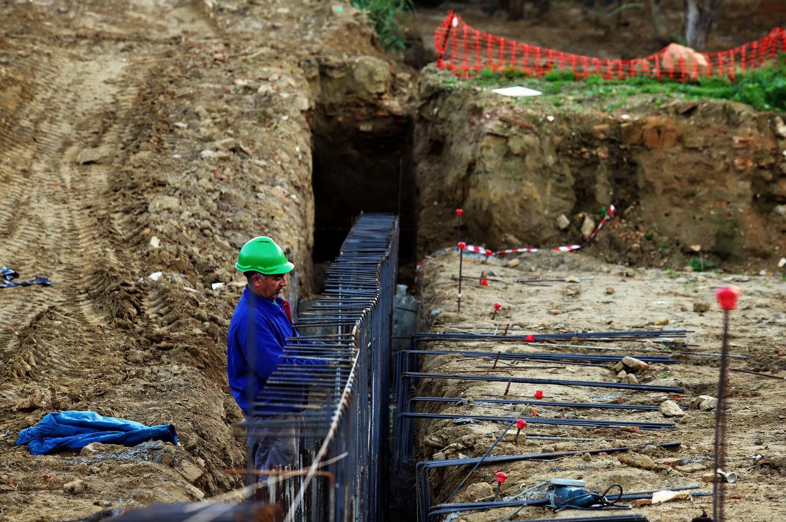 Imágenes de las obras de rehabilitación de la Fuente Vieja y su entorno