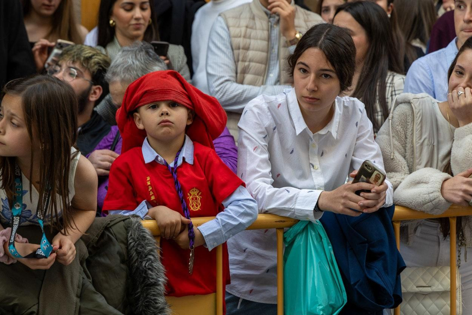 Los jiennenses arropan a las tres cofradías de la tarde en un Domingo de Ramos más caluroso de lo esperado (II)