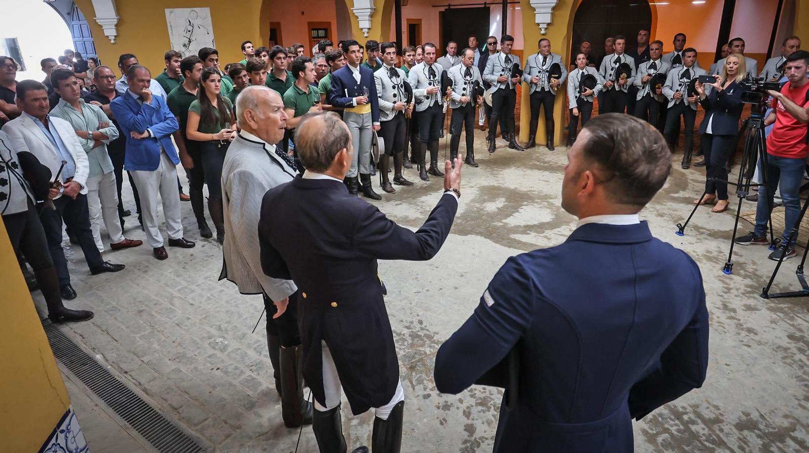 Emocionante despedida a Rafael Soto en la Real Escuela