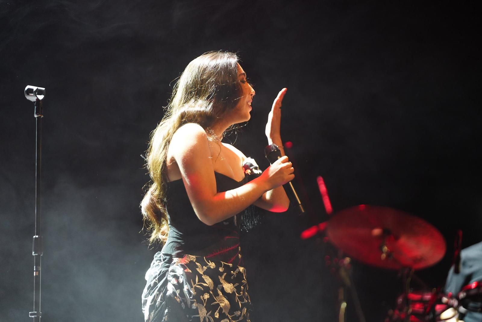 El concierto de María José Llergo en Pozoblanco