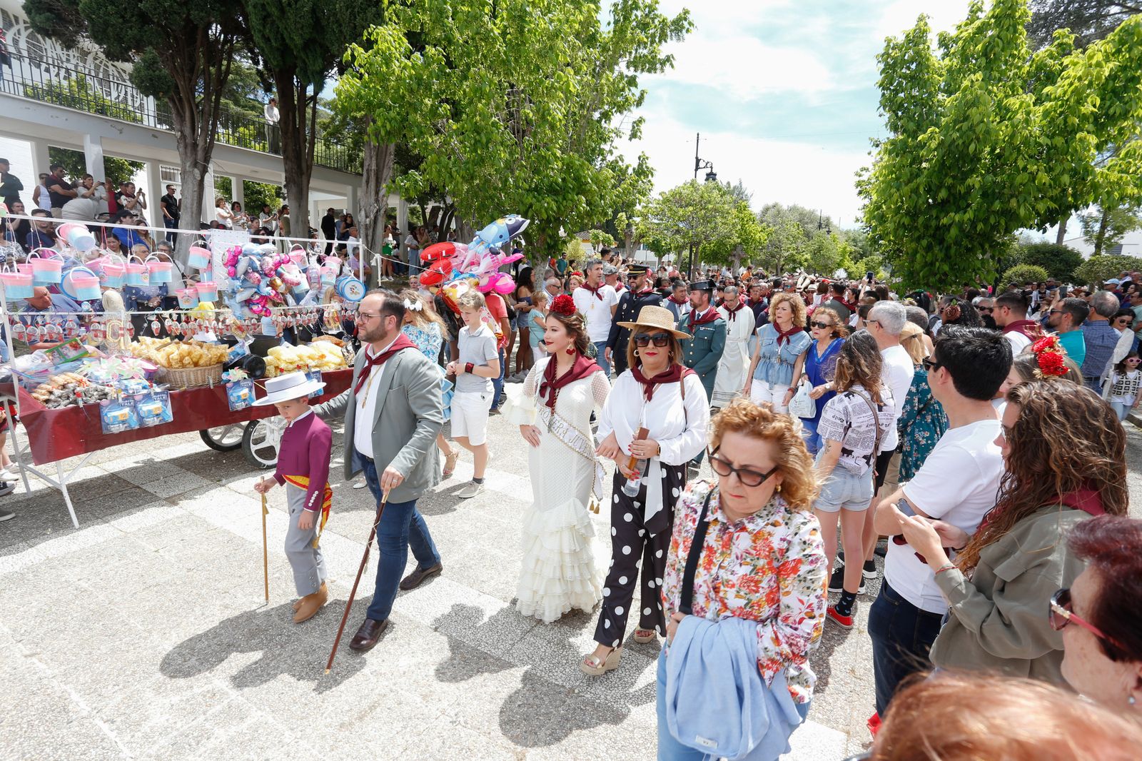 Fotos del domingo de Feria y la romería del Cristo de la Almoraima en Castellar