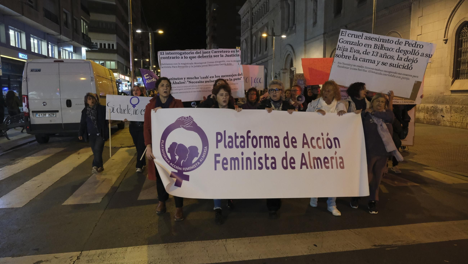 Fotografías de la manifestación del 25-N por la violencia de género, en Almería