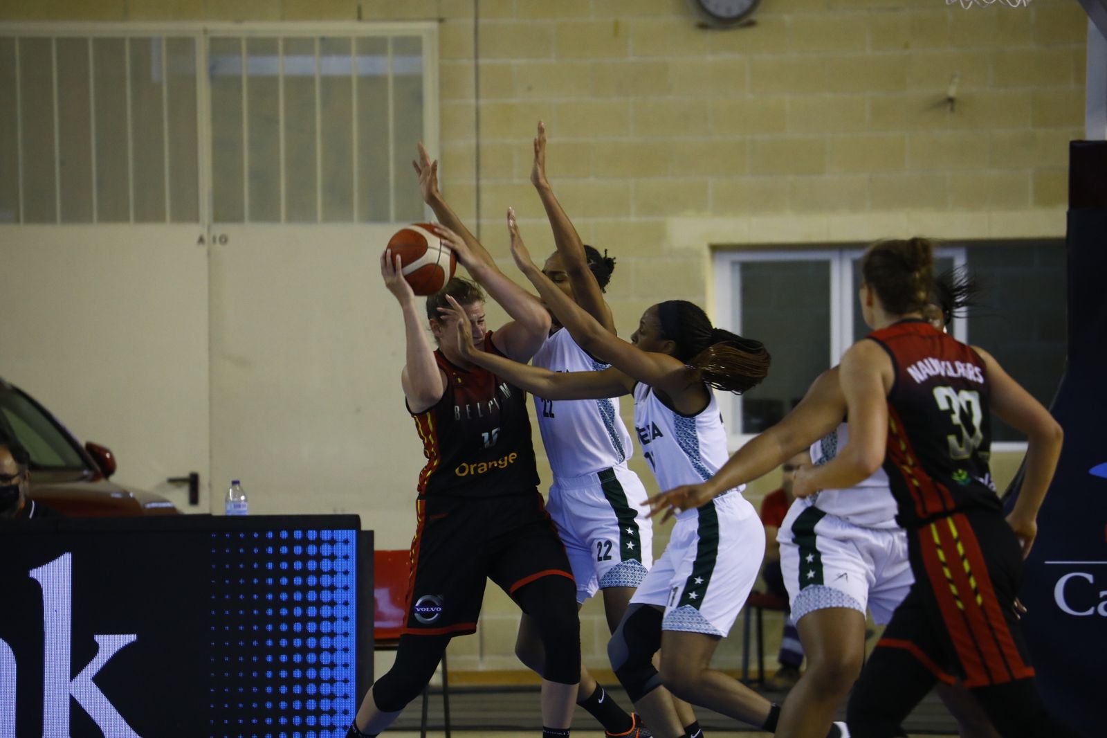 Las imágenes del triunfo de Bélgica sobre Nigeria en Córdoba