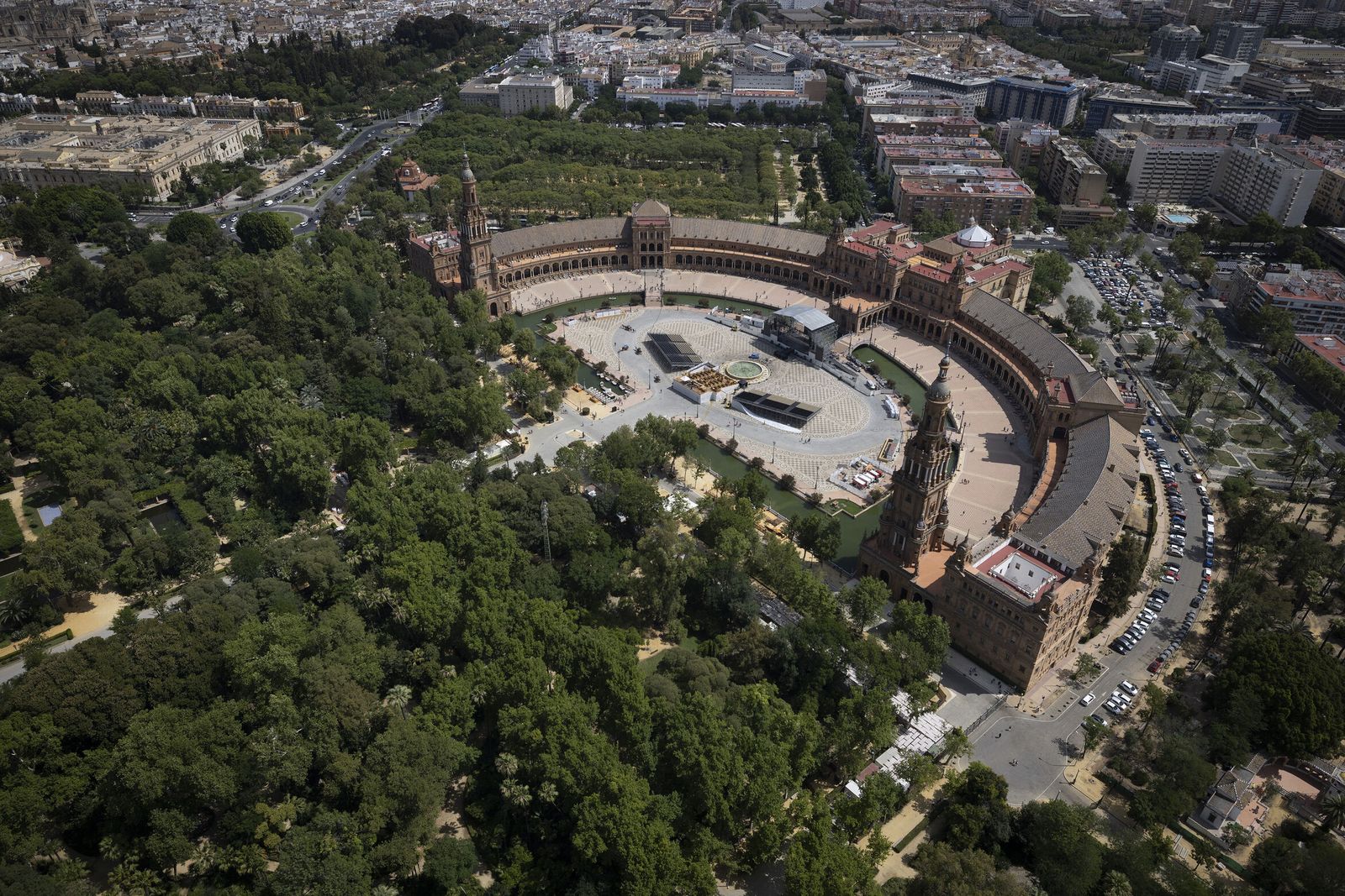 Sevilla desde el helicóptero de la Policía Nacional